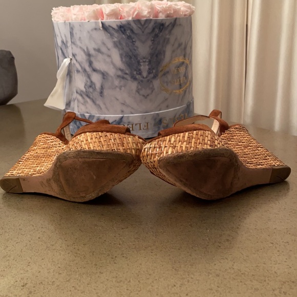 Prada Wedges. Suede camel color. Size 41. - Picture 6 of 8